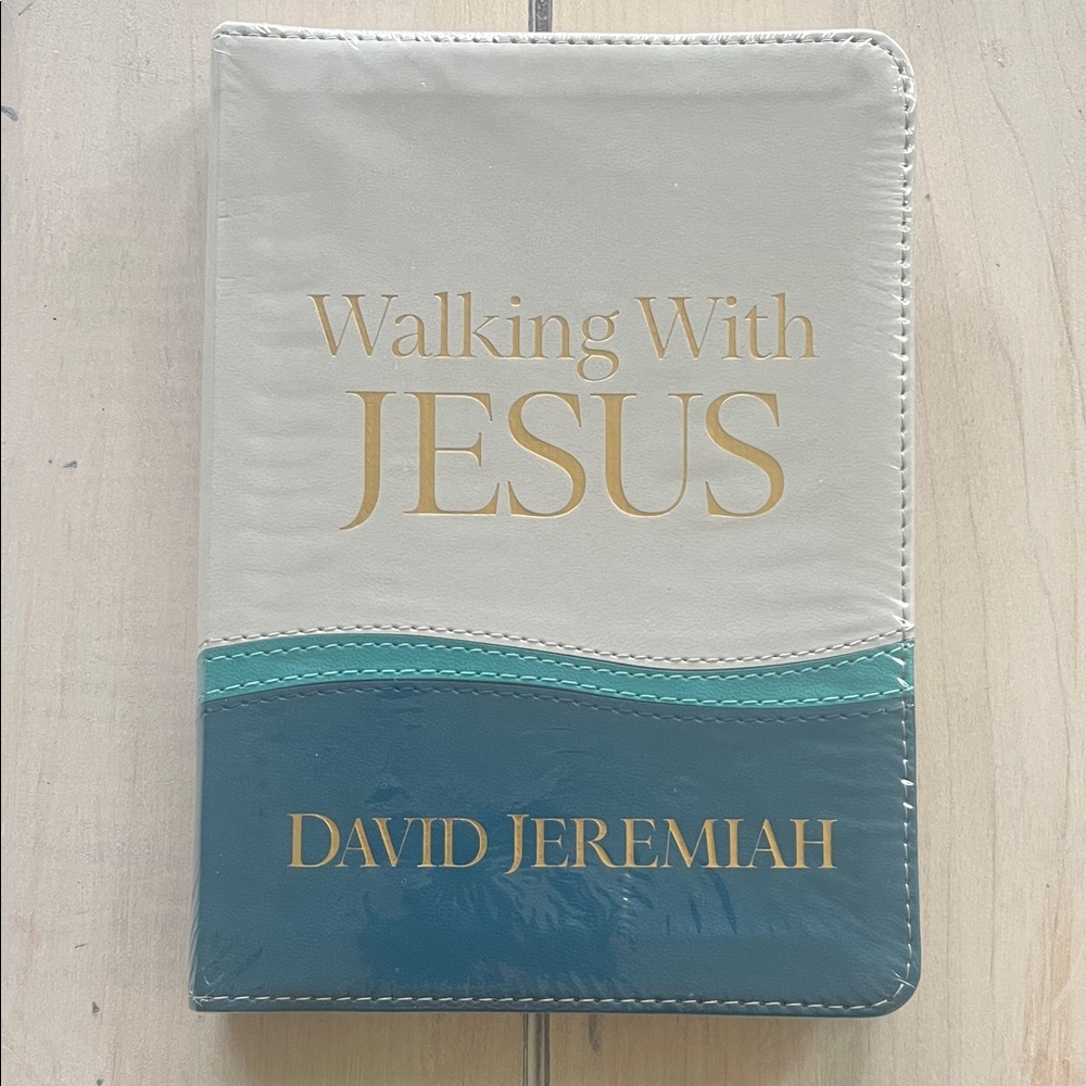 “Walking With Jesus” Book by David Jeremiah